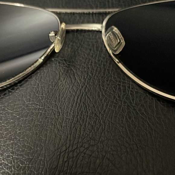Fossil Aviator Sunglasses - Picture 14 of 15